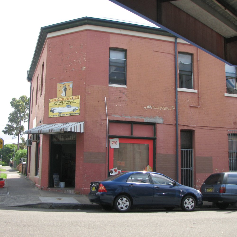 Friendly Service Centre - Convenience Stores Near Me - Leichhardt, NSW