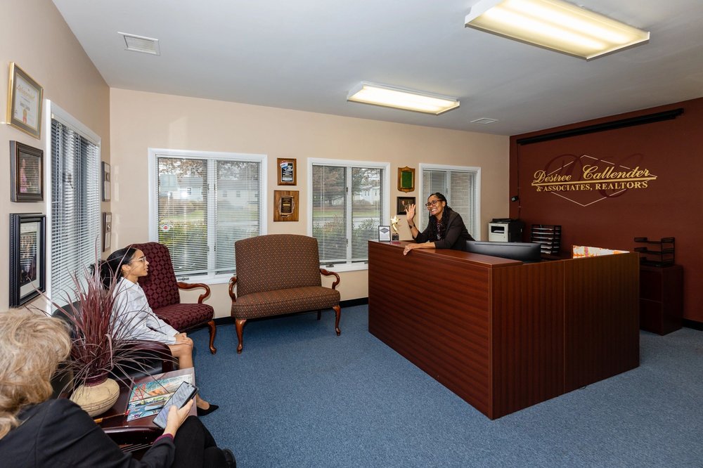 DESIREE CALLENDER & ASSOCIATES REALTORS Updated September 2024 15