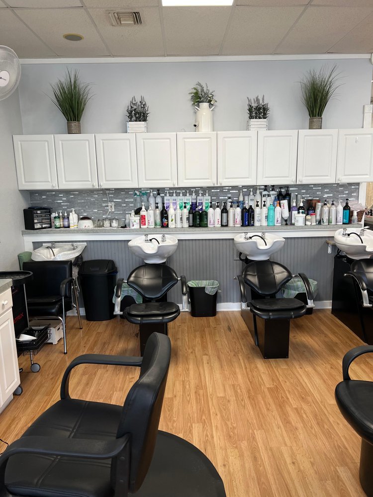 PARKE & COMPANY Updated August 2024 24901 Sandhill Blvd, Punta