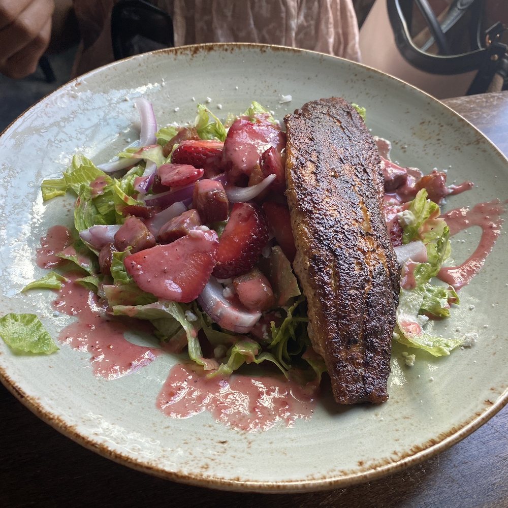 The Fennec - Salad with blackened salmon - Venues & Event Spaces Near Me - Birmingham, Alabama The Fennec - Salad with blackened salmon - Venues & Event Spaces Near Me - Birmingham, Alabama