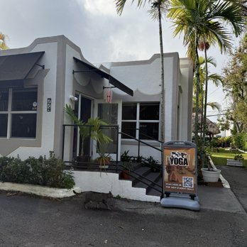 305 Yoga - Main entrance - Yoga Near Me - North Miami, Florida 305 Yoga - Main entrance - Yoga Near Me - North Miami, Florida