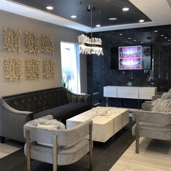 Dentique - Cosmetic Dentists Near Me - San Diego, California Dentique - Cosmetic Dentists Near Me - San Diego, California