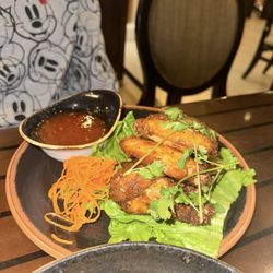 Red Lotus Asian Kitchen - Crispy Garlic Chicken Wings