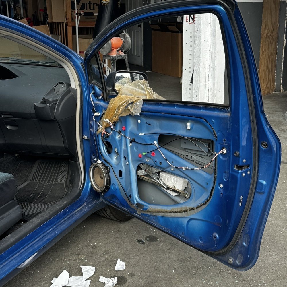 Auto Glass Force - Passenger window replacement - Windshield Installation & Repair Near Me - Hayward, California Auto Glass Force - Passenger window replacement - Windshield Installation & Repair Near Me - Hayward, California