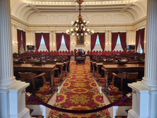 Vermont State House by null