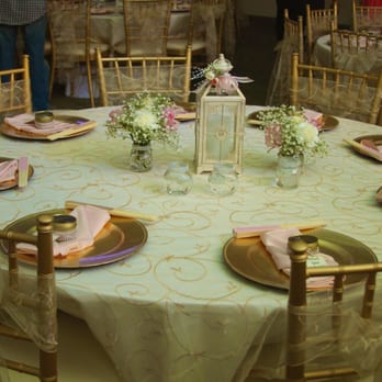 Cafe Julia - Table setup, champagne and blush color theme - Cafes Near Me - Honolulu, Hawaii Cafe Julia - Table setup, champagne and blush color theme - Cafes Near Me - Honolulu, Hawaii