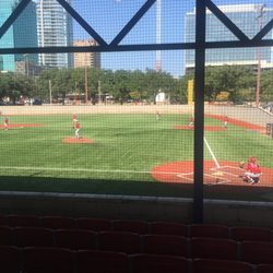 Little Heros Baseball