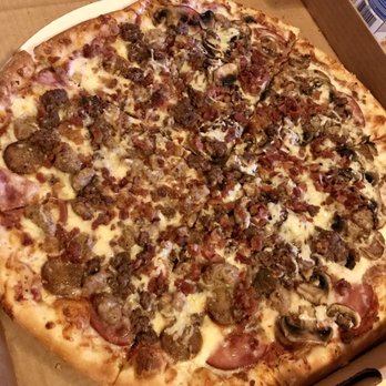 Pie Slingers Pizzeria - The Godfather with half added mushroom. Almost had to pull over and pull a slice out - Pizza Near Me - Rock Spring, Georgia