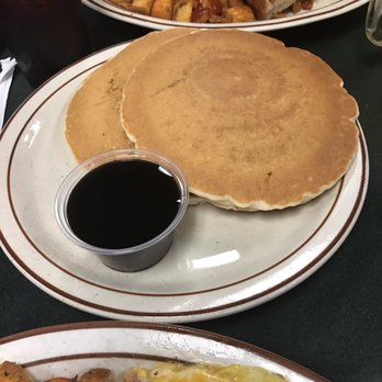 Egg Works - Tasty buttermilk pancakes 3-11-17 - Breakfast & Brunch Near Me - Las Vegas, Nevada