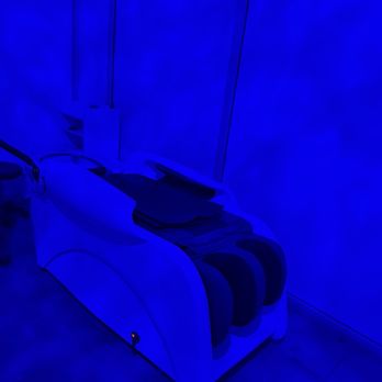 Scalp Bar - Massage chair and shampoo area - Blow Dry/Out Services Near Me - Las Vegas, Nevada Scalp Bar - Massage chair and shampoo area - Blow Dry/Out Services Near Me - Las Vegas, Nevada