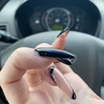 Ventura Nails & Spa - Died glue, bumps - Nail Salons Near Me - Hillsboro, Oregon Ventura Nails & Spa - Died glue, bumps - Nail Salons Near Me - Hillsboro, Oregon