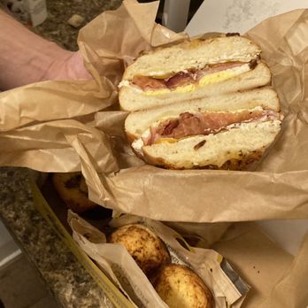 Einstein Bros. Bagels - Farmhouse - Bagels Near Me - Denver, Colorado Einstein Bros. Bagels - Farmhouse - Bagels Near Me - Denver, Colorado