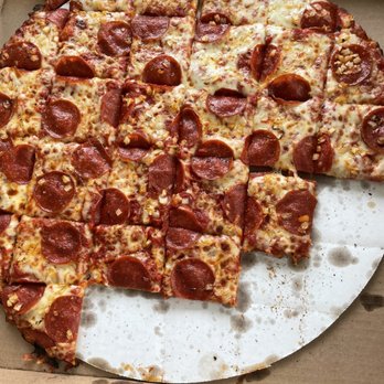J Burns Pizza - Pepperoni and onion was a huge hit with everyone! These folks are making great pizza - Pizza Near Me - Lakeland, Florida