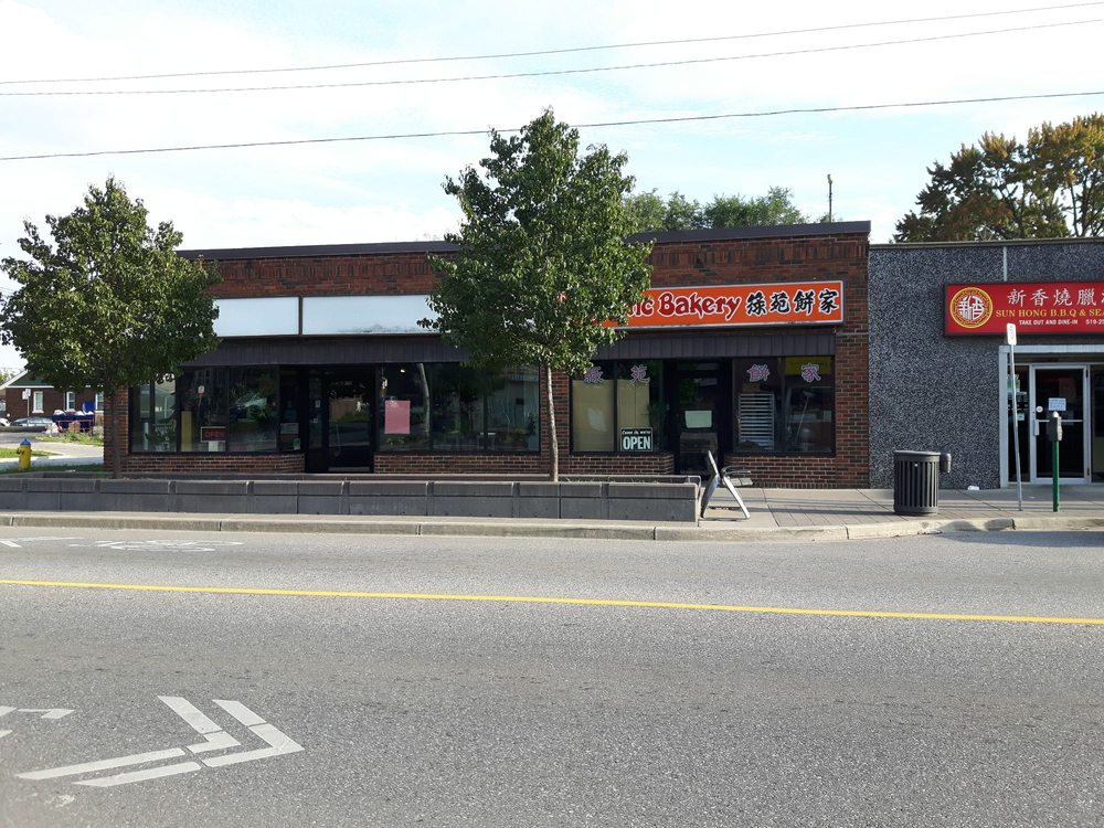 MAJESTIC BAKERY Updated September 2024 2065 Wyandotte St W, Windsor