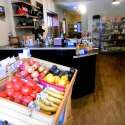Rowhouse Grocery - Besides groceries, it's the pastries that draws you here!