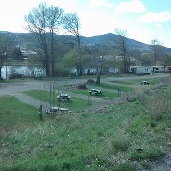 Silver Sage - Overall a very relaxing peaceful Campground. GREAT CHOICE. - RV Parks Near Me - Kamloops, British Columbia