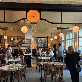 Pastis Miami - French Near Me - Miami, Florida