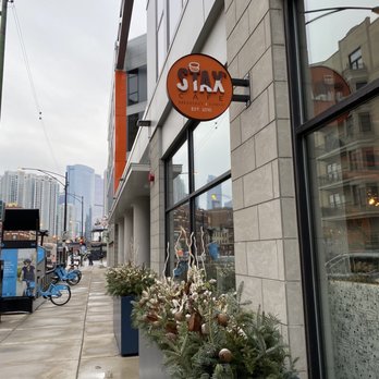 Stax Cafe - Exterior sign - Breakfast & Brunch Near Me - Chicago, Illinois
