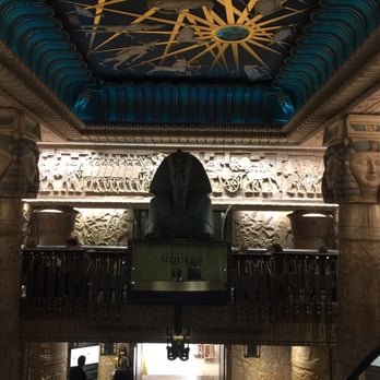 Harrods - The Egyptian escalator - Department Stores Near Me - London, XGL