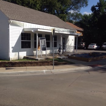 1900 Barker Bakery And Cafe - Coffee & Tea Near Me - Lawrence, Kansas