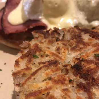 Snooze, an A.M. Eatery - Ham Benedict III and Chili Verde Benny YUM! - Breakfast & Brunch Near Me - Phoenix, Arizona