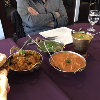Vindaloo Indian Cuisine - Indian Near Me - Toronto, Ontario