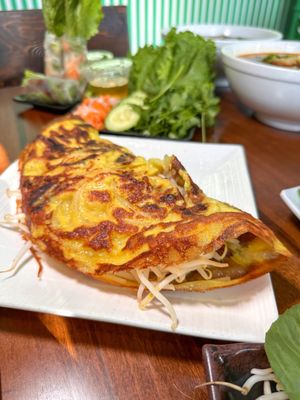 Monster Phở by null