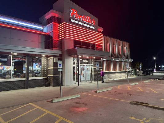 Portillo's Springfield by null