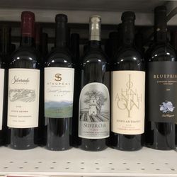 Leonia Wine and Spirits