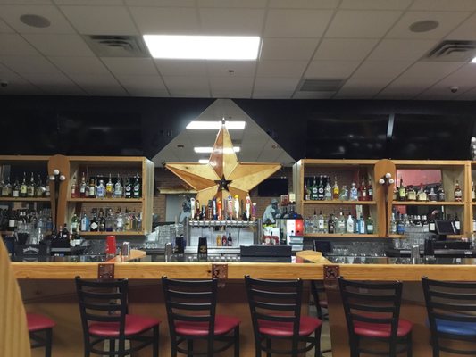 Pop's Bar and Grill by null