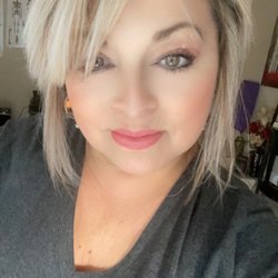 MS Serenity - I am pain removing health improving, back repairing .Always caring , mussel kneading , stress relieving. Massage Therapist