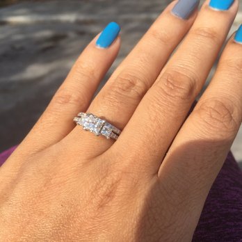 Freddy's Jewelry - Jewelry Near Me - Miami, Florida