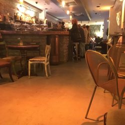 Black Lab Cafe and Lounge