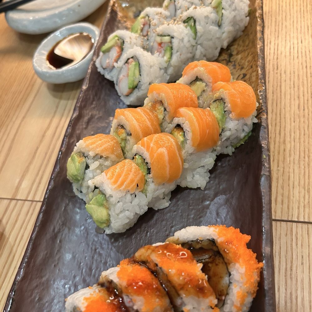 Tom Sushi - Sushi Bars Near Me - Vancouver, British Columbia Tom Sushi - Sushi Bars Near Me - Vancouver, British Columbia