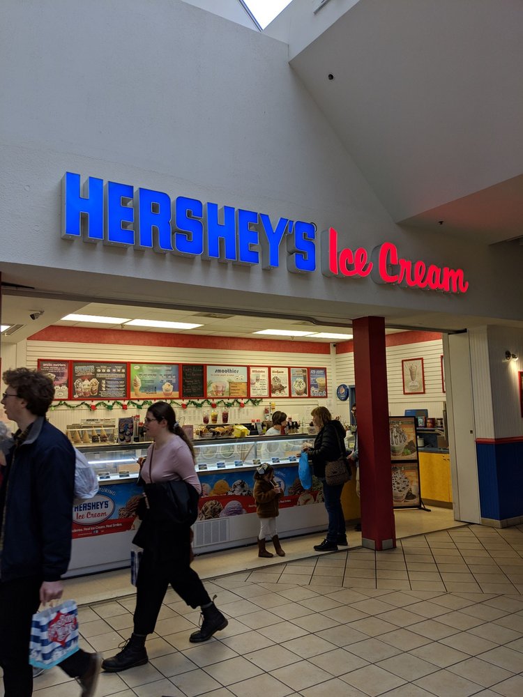 HERSHEYS ICE CREAM STORE 316 Updated July 2024 3300 Chambers Road