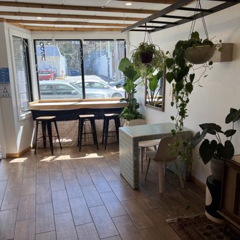 Glasser Coffee - Coffee & Tea Near Me - Brighton, Massachusetts