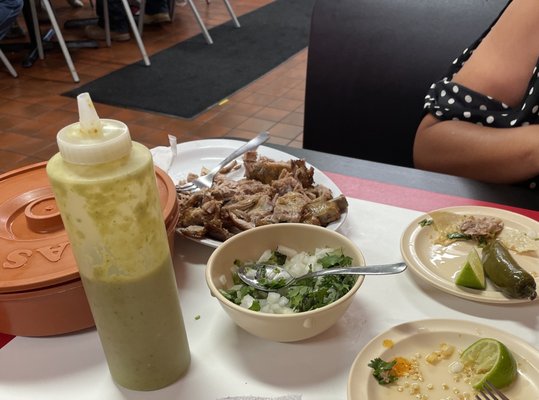 Carnitas Don Pedro by null