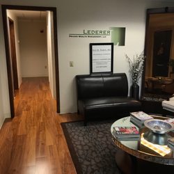 Roy M Rubin, MD - Waiting room