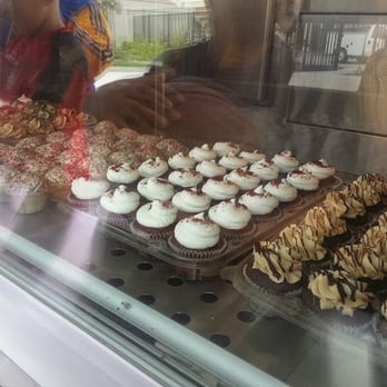 The Cupcake Lady - Food Trucks Near Me The Cupcake Lady - Food Trucks Near Me