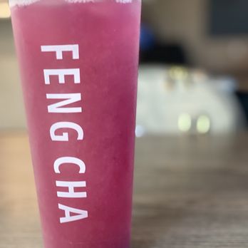 Feng Cha Folsom - Dragon fruit lemon spring tea - Bubble Tea Near Me - Folsom, California