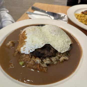 Liliha Bakery - loco moco - Breakfast & Brunch Near Me - Honolulu, Hawaii