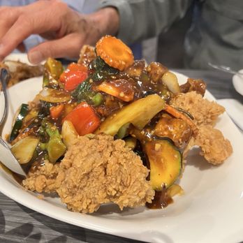 Thai Villa - Basil Fish - Singaporean Near Me - Aurora, Ontario
