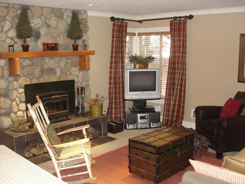 A GREAT STAY FIRESIDE AT THE VILLAGE Updated September 2024 16