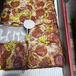 Jet's Pizza
