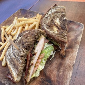 Cafe on 27 - Grilled Chicken Pesto sandwich - Breakfast & Brunch Near Me - Topanga, California Cafe on 27 - Grilled Chicken Pesto sandwich - Breakfast & Brunch Near Me - Topanga, California