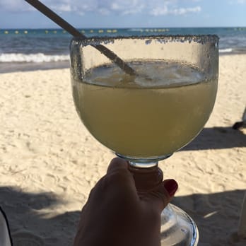Playa Maya Hotel - Cheers! - Hotels Near Me - Playa del Carmen, ROO