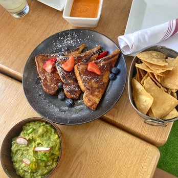 Anejo Tribeca - Bottomless guac, salsa, chips and French toast?! - Mexican Near Me - New York, New York