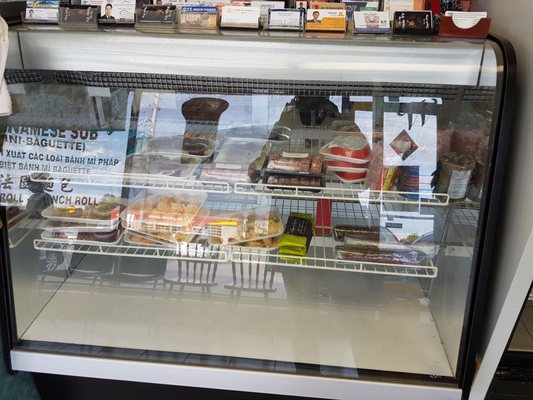 Banh Mi Saigon by null