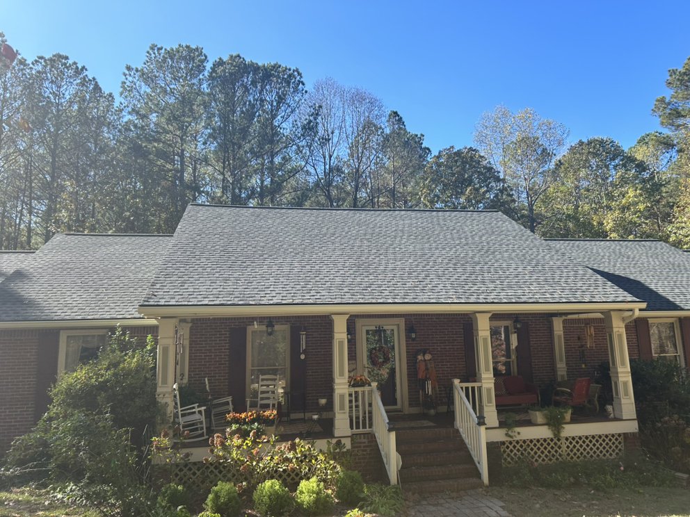 Slide of Maxpro Roofing