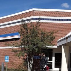 US Postal Service - Entrance